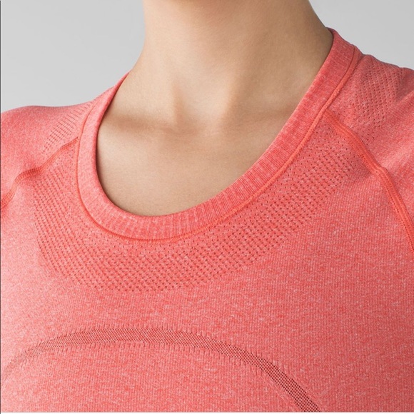 SOLD Lululemon Long Sleeve Swiftly Tech - Picture 3 of 4